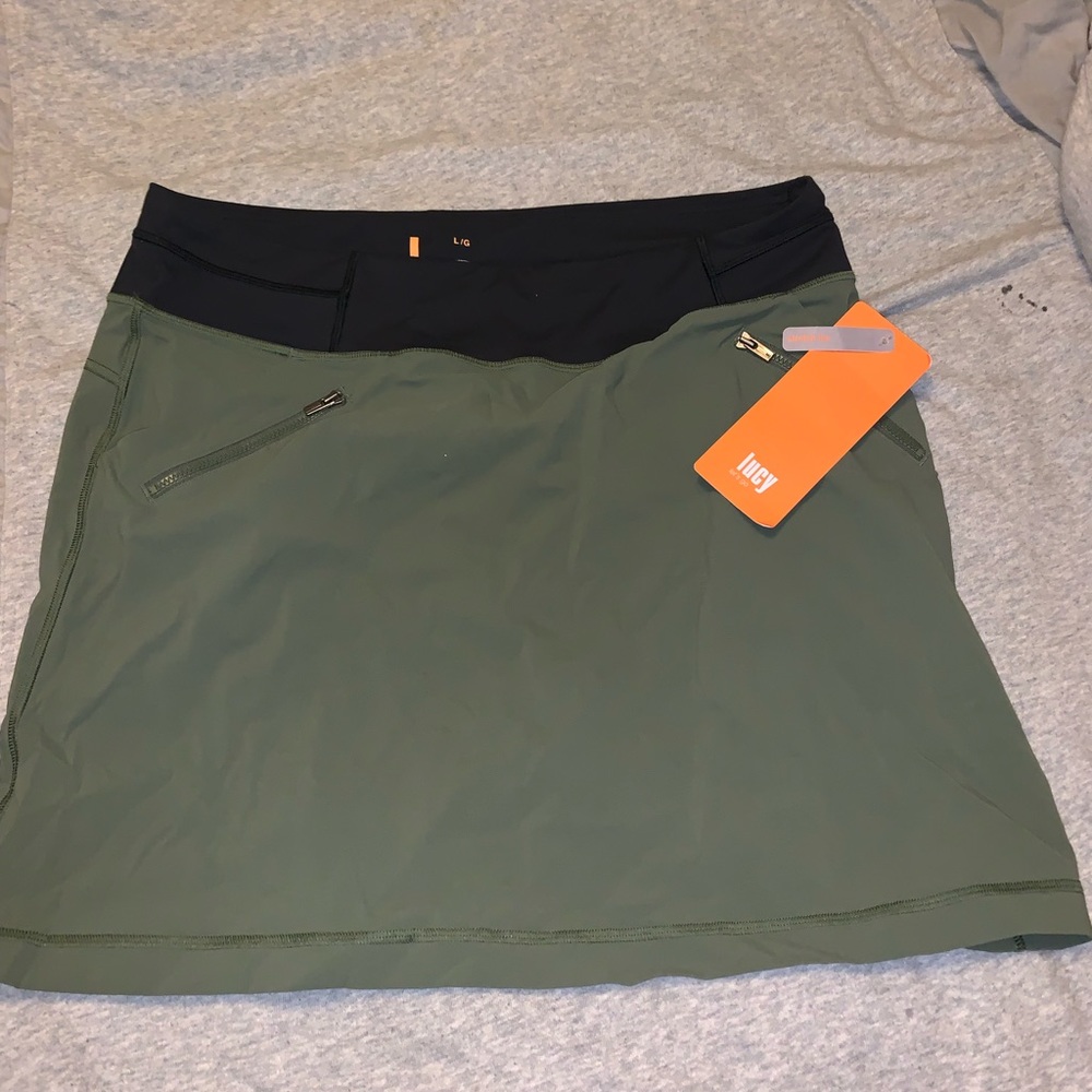 Lucy skirt NWT